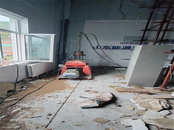 富民地基基础下沉墙体裂缝加固注浆顶升施工